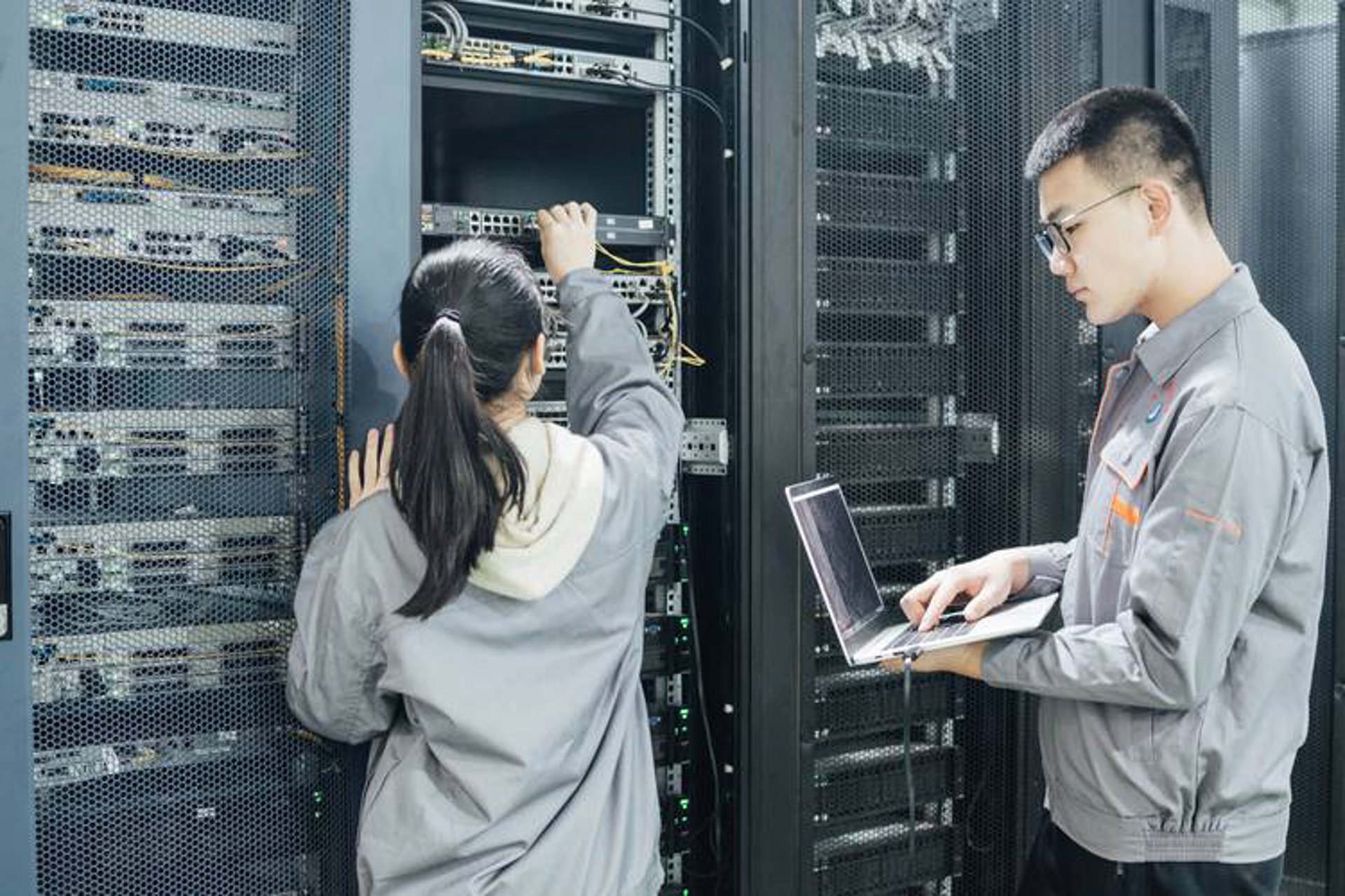 软件开发公司的那些秘密武器：解锁高效编程的技巧